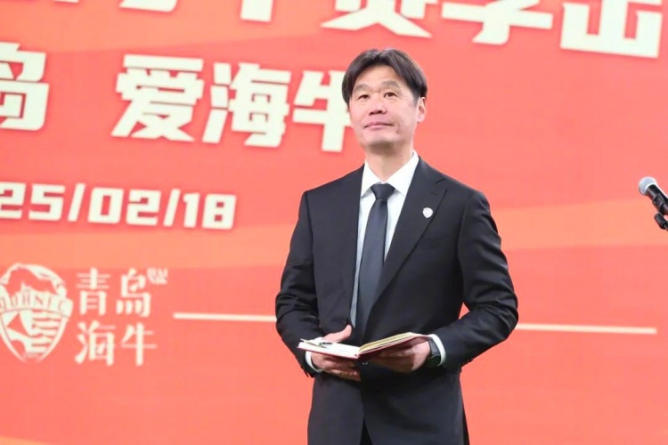  多名媒體人士點評海牛：引援老中青都有，就看李霄鵬的捏合能力了