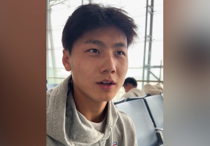  為何半場過后不久被換下？毛偉杰：兩條腿特別緊，李導(dǎo)怕我受傷