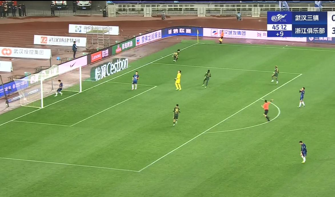  18歲王鈺棟中超處子球！三鎮(zhèn)后防白給，浙江半場(chǎng)4-0領(lǐng)先