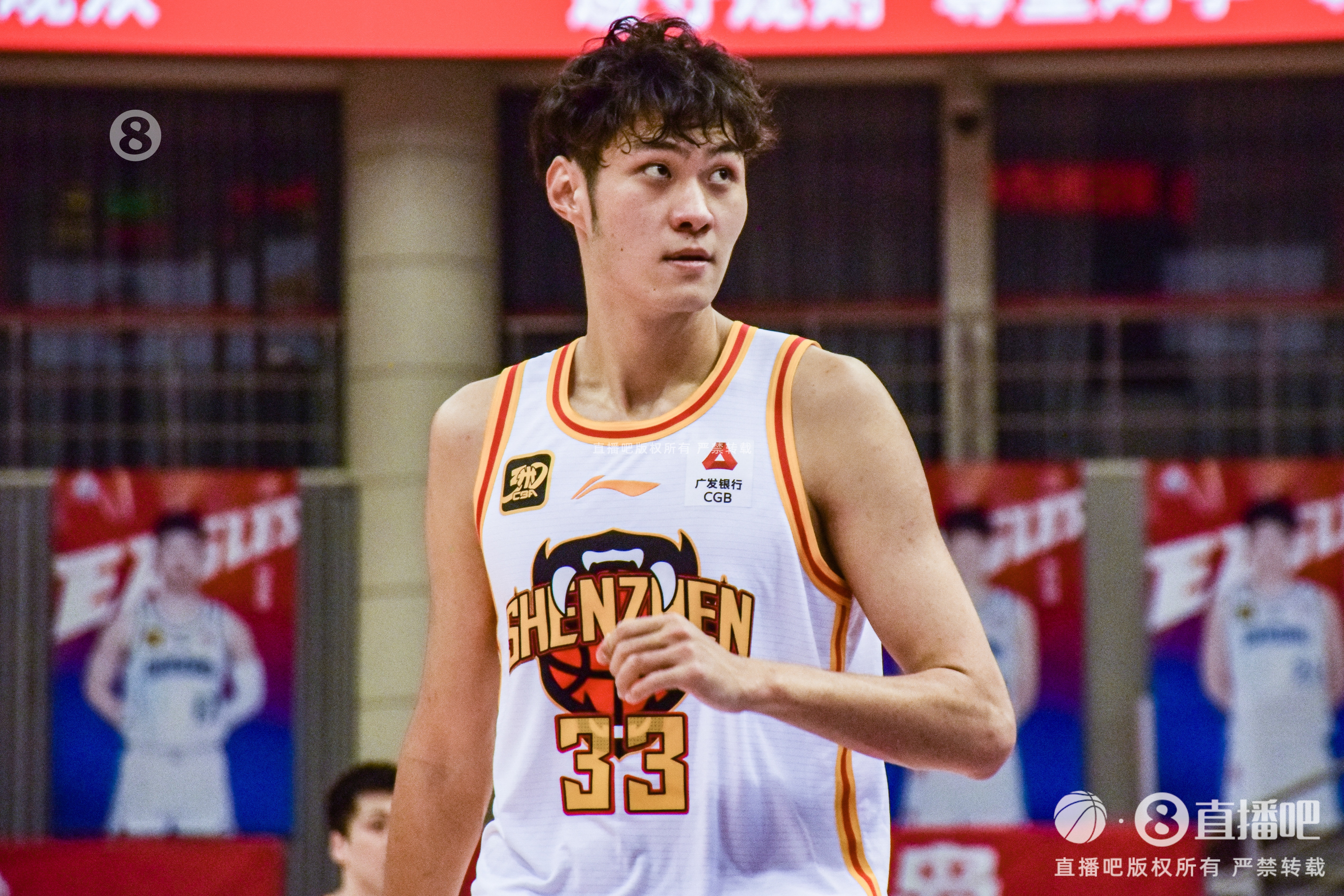  苦戰(zhàn)44分鐘！王浩然16中8拿到22分6板7助 正負(fù)值-20