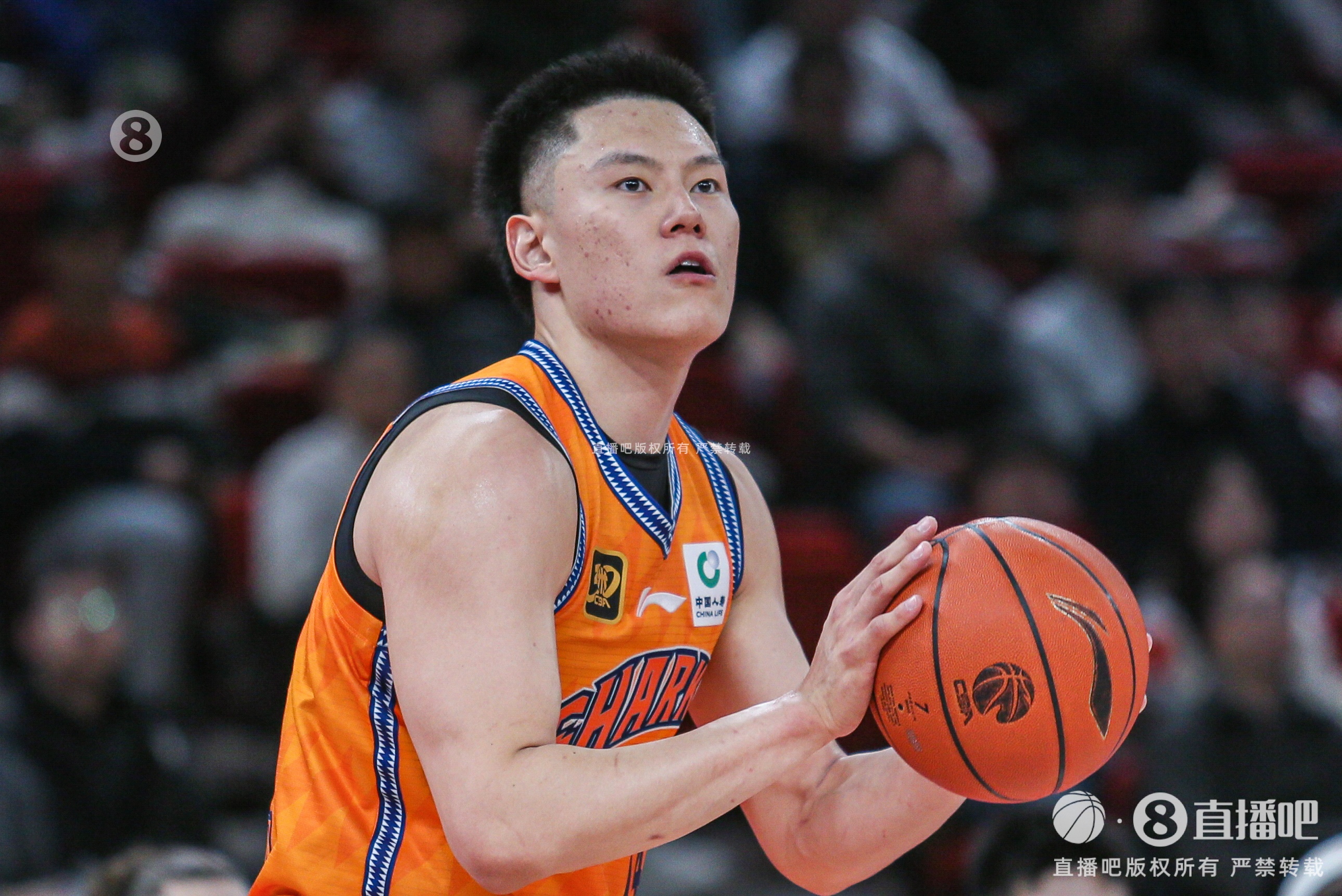  打得還可以！李弘權(quán)12中7&4記三分拿下18分6板1助3斷