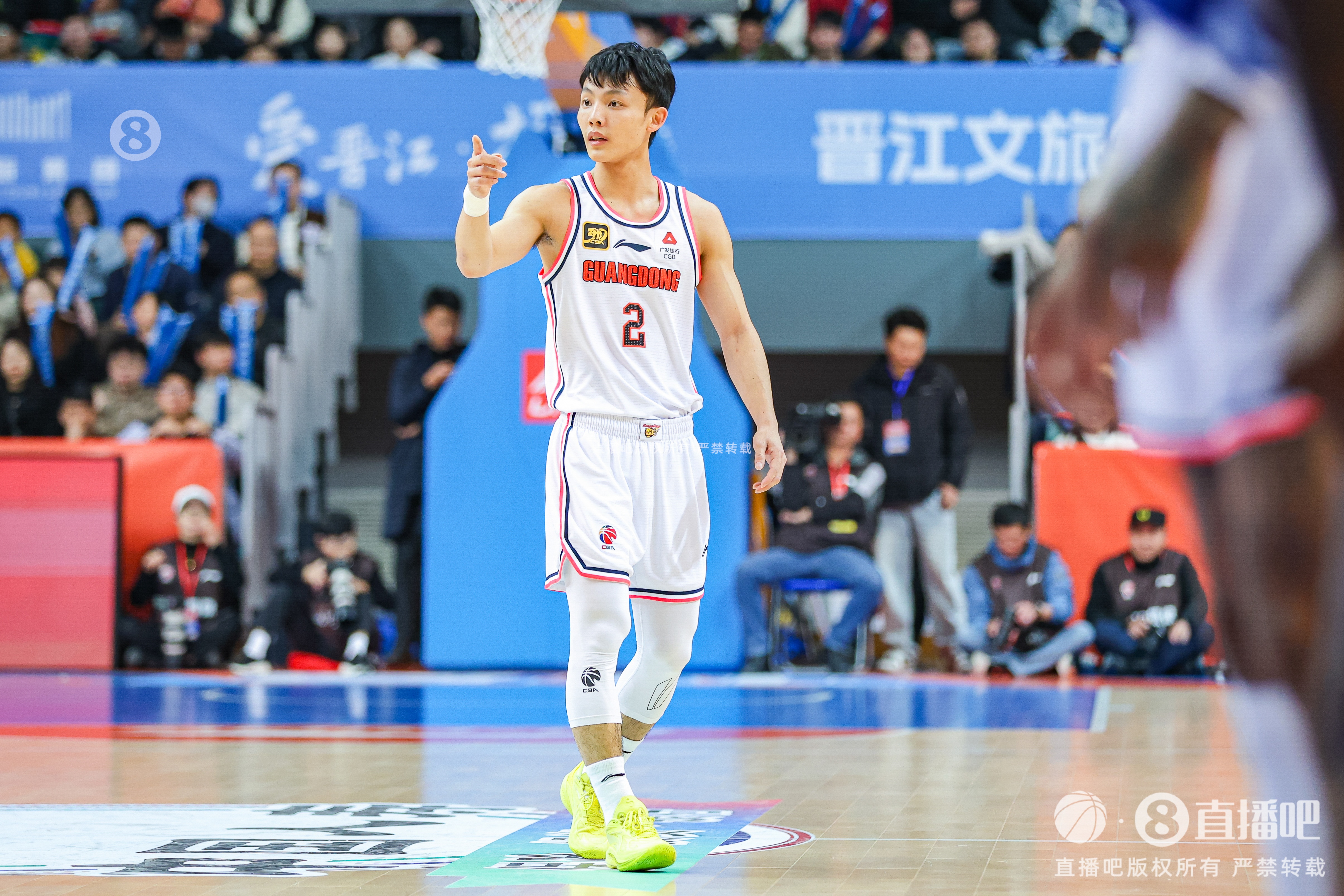  徐杰：身高不是打籃球的唯一標準 努力、勤奮、自律也是天賦
