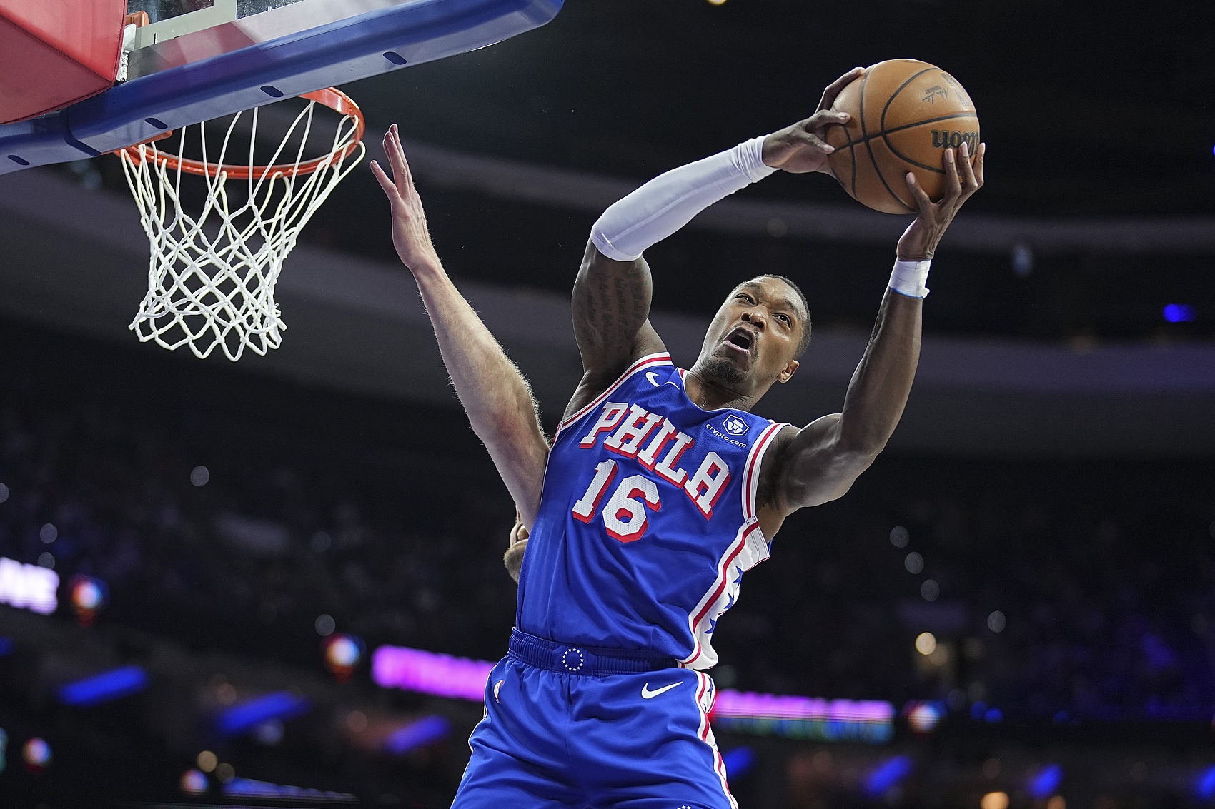  歡迎回到NBA！朗尼-沃克貢獻25分11籃板5助攻 獲得生涯首次兩雙