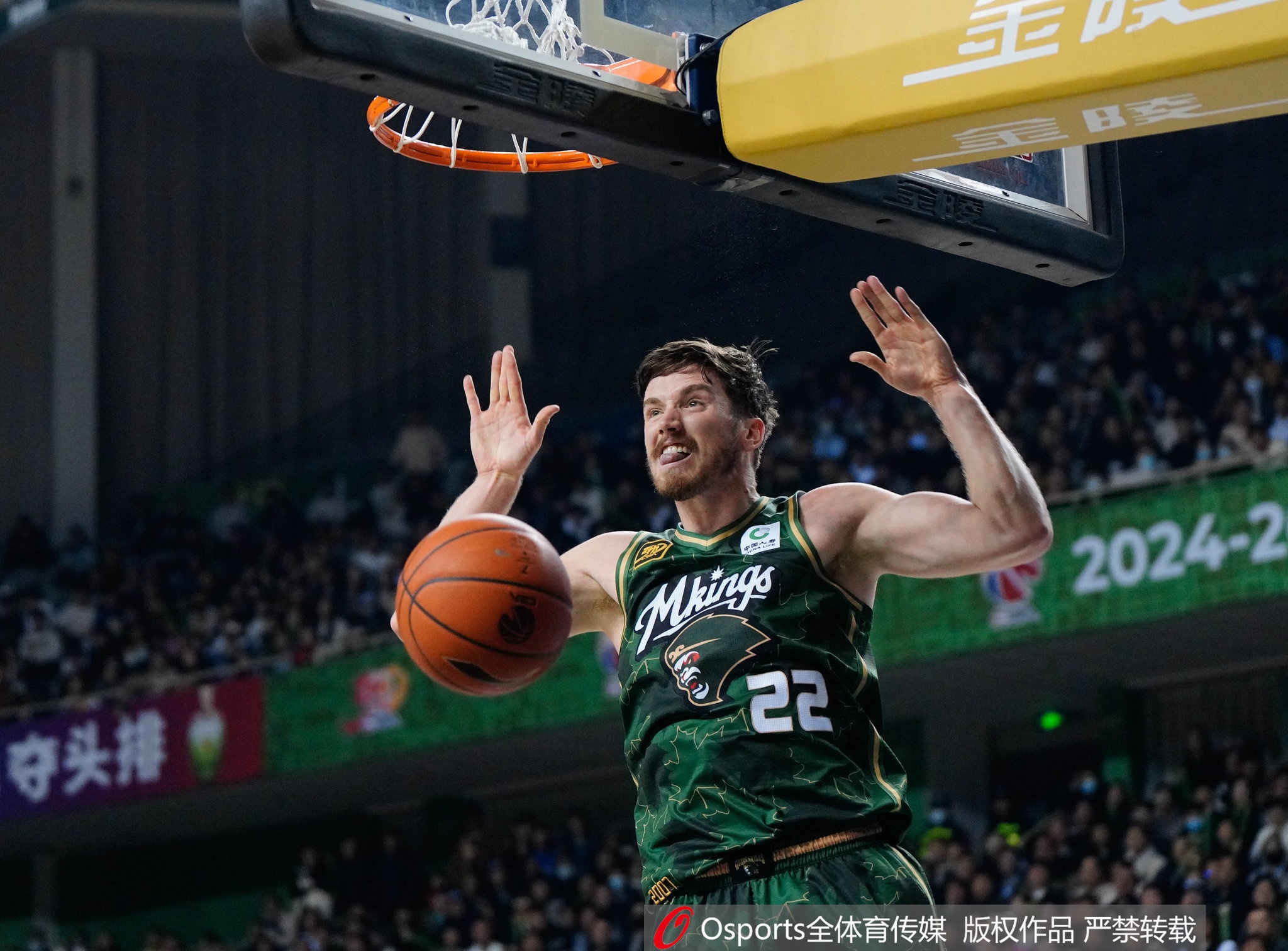  積極高效！利夫半場8中6拿到14分6板2助1斷