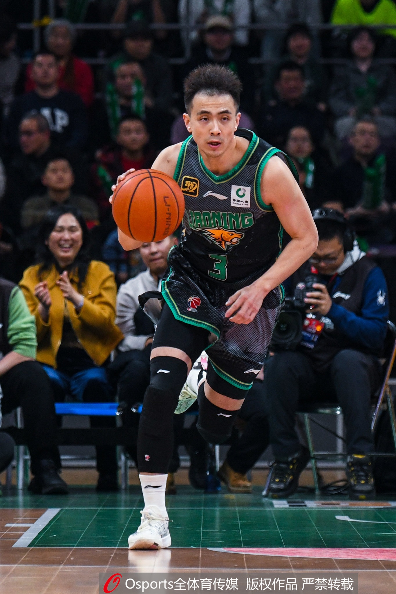 球隊指揮官！趙繼偉22分鐘送13助攻盤活全隊&5中3拿7分 正負(fù)值+24